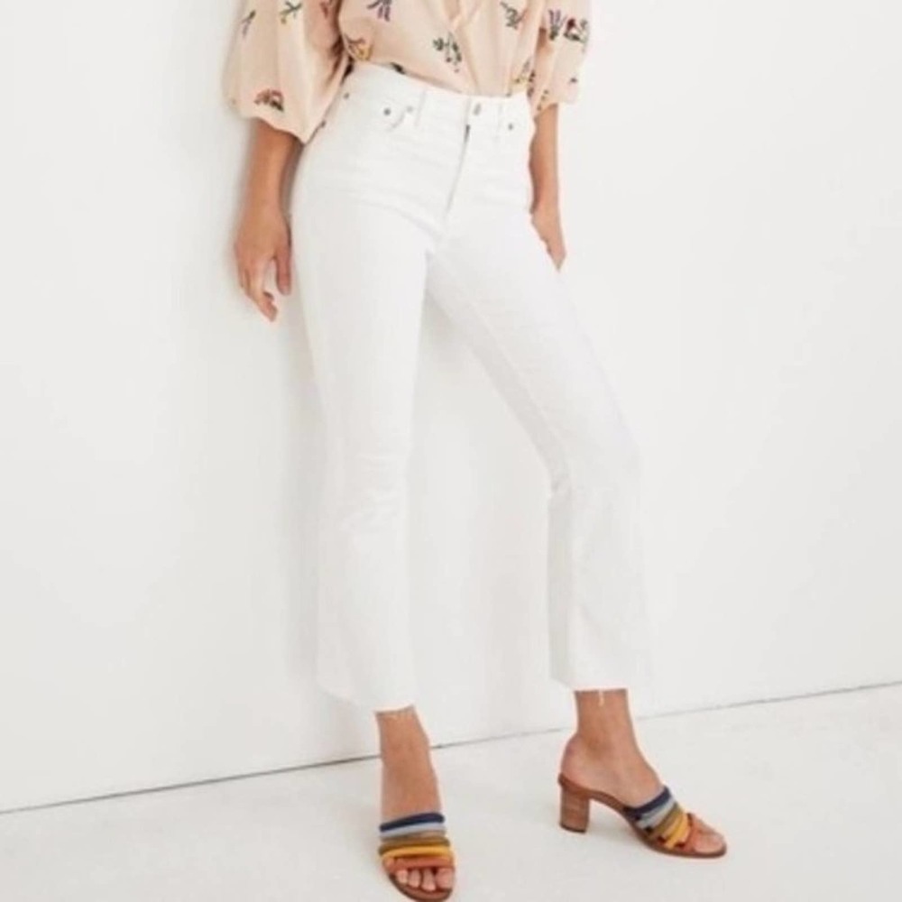 MADEWELL Cali Demi-Boot Jeans in Pure White Raw Hem H7238 High Rise | Size 28